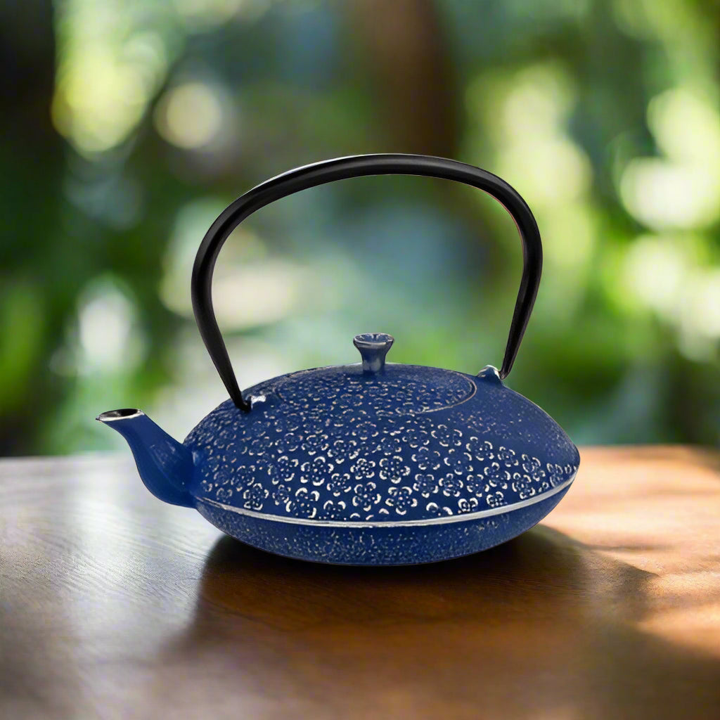 Hanami 1.1 l - cast iron teapot